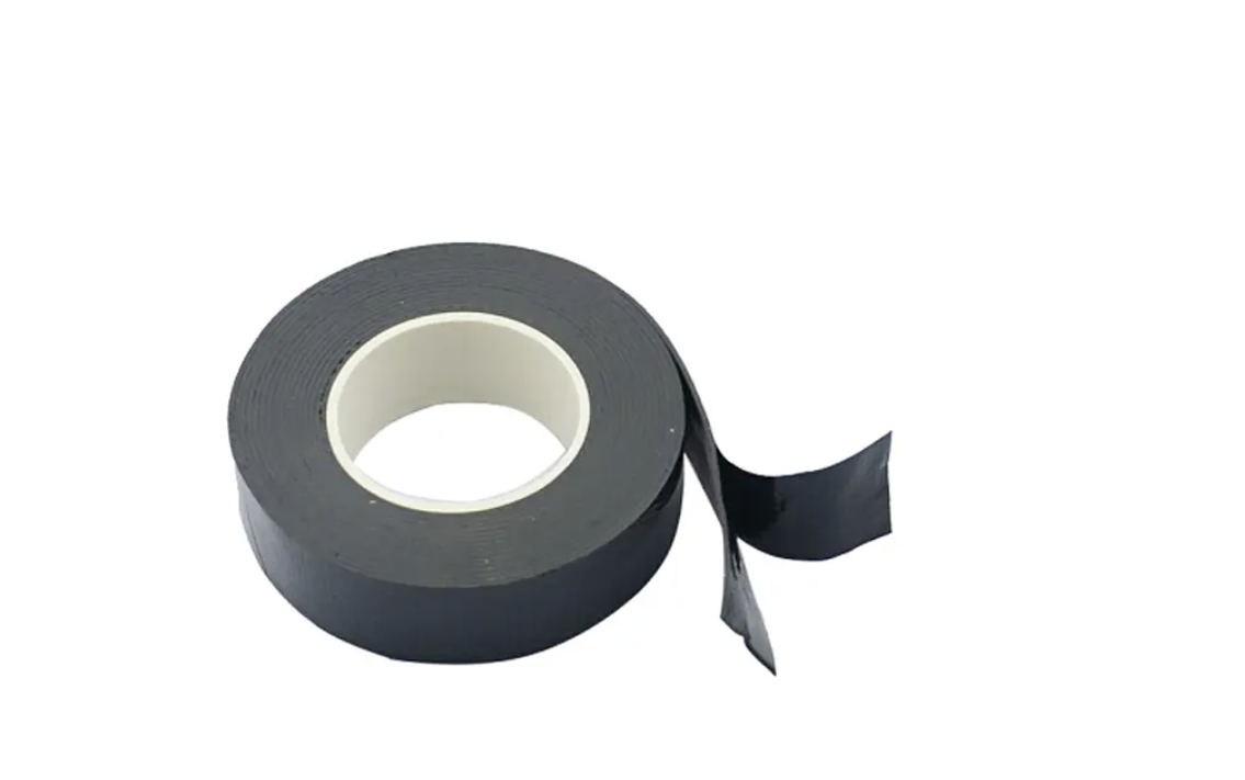 Sammensetning og produksjonsprosess med isolerende tape