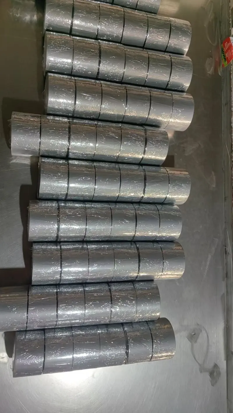 Forskjellen mellom vannbasert lim, oljebasert lim og smeltelim