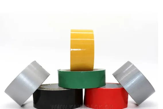 Definisjon og kjennetegn ved hvit klutbasert selvklebende tape